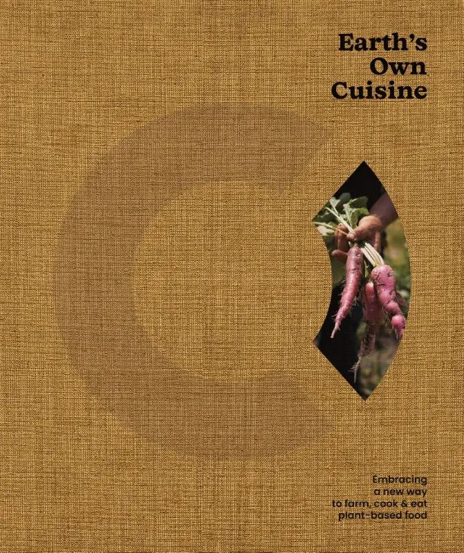Cover van Earth's Own Cuisine